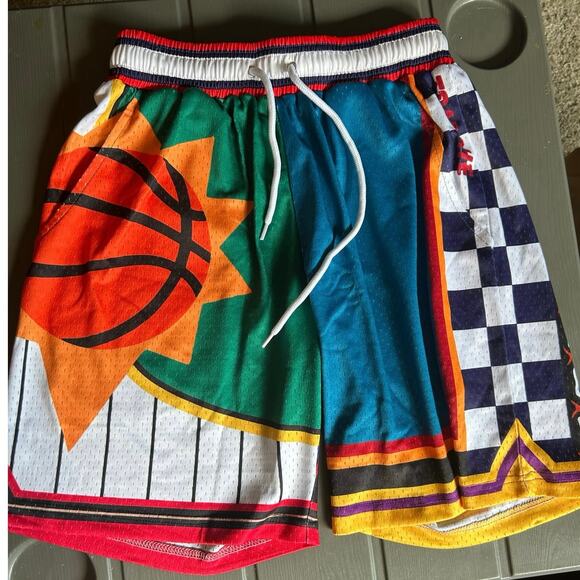 Tpazghe colorful basketball shorts, Size S - Picture 1 of 4